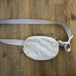 Lululemon Athletica Light Gray Shoulder Bag